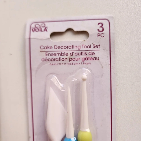 Voila Brand Cake Decorating Due -3 Pack Icing Combs Tool Set - Picture 4 of 11